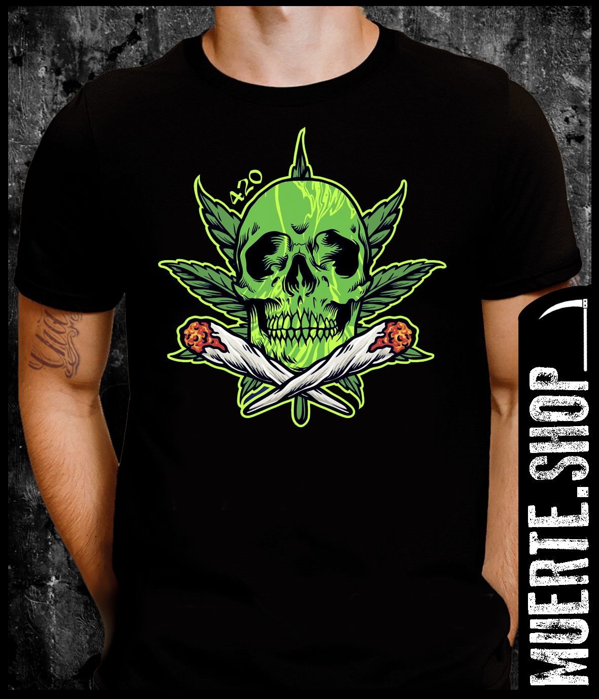 Черна тениска CROSSED BLUNTS SKULL